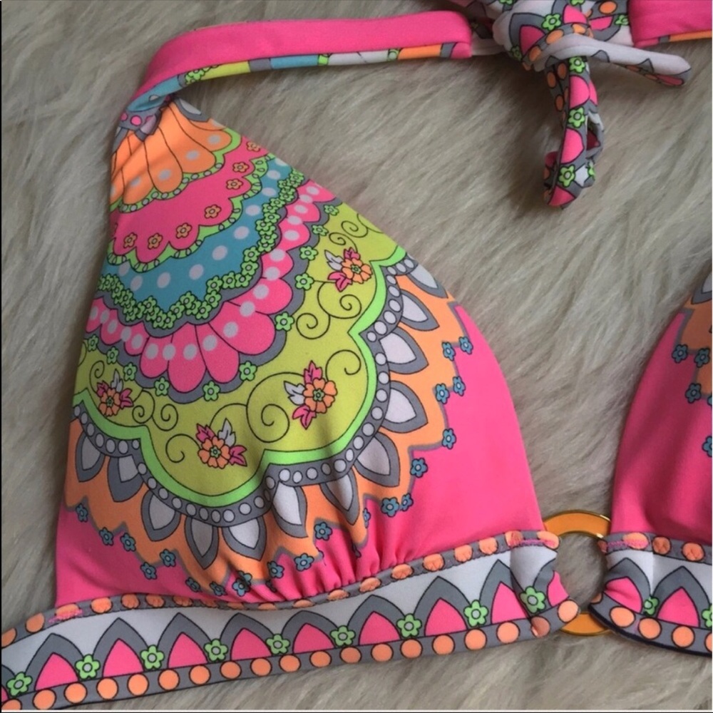 VS Bikini Top